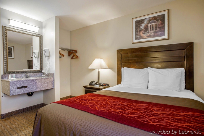 Imagen general del Hotel Comfort Inn Monterey Park - Los Angeles. Foto 10