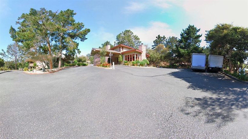 Imagen general del Hotel Comfort Inn Monterey Peninsula Airport. Foto 2