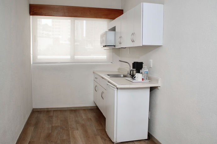 Imagen de la habitación del Hotel Comfort Inn Monterrey Valle. Foto 8