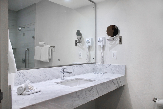 Imagen de la habitación del Hotel Comfort Inn Monterrey Valle. Foto 12