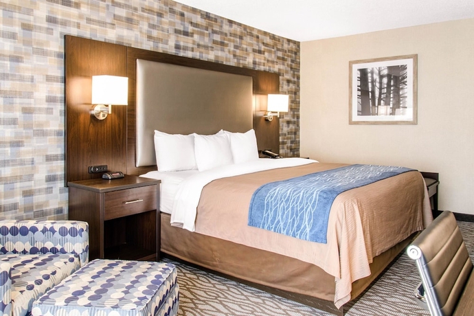 Imagen de la habitación del Hotel Comfort Inn Montreal Aeroport. Foto 9