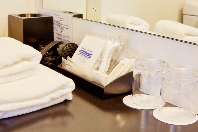 Imagen de la habitación del Hotel Comfort Inn Naha Tomari Port. Foto 10