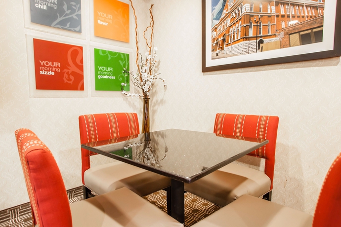 Imagen de los interiores del Hotel Comfort Inn Nashville West. Foto 14
