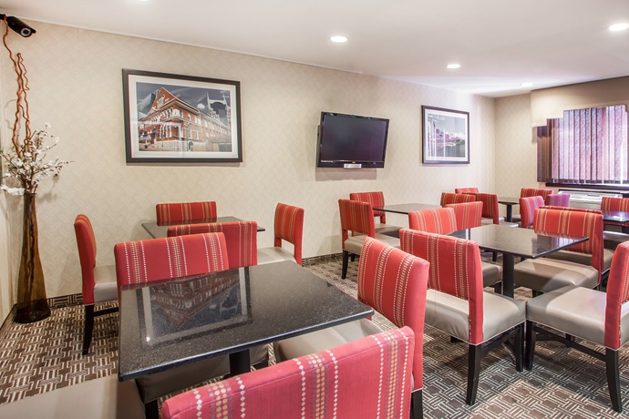 Imagen del bar/restaurante del Hotel Comfort Inn Nashville West. Foto 5