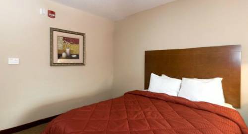Imagen de la habitación del Hotel Comfort Inn New Buffalo. Foto 4