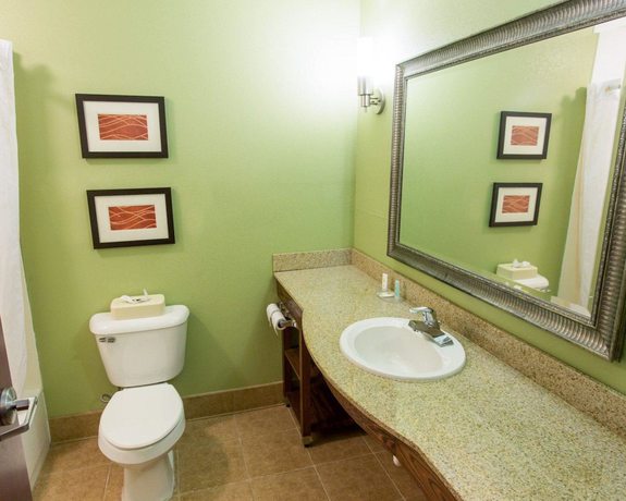 Imagen de la habitación del Hotel Comfort Inn New Orleans Airport South. Foto 4