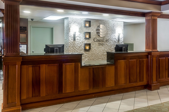 Imagen de los interiores del Hotel Comfort Inn Newport News - Hampton I-64. Foto 11