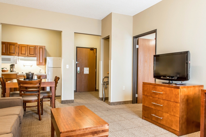 Imagen de los interiores del Hotel Comfort Inn North/polaris. Foto 13