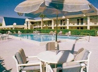 Imagen de la piscina del Hotel Comfort Inn Ocala. Foto 2