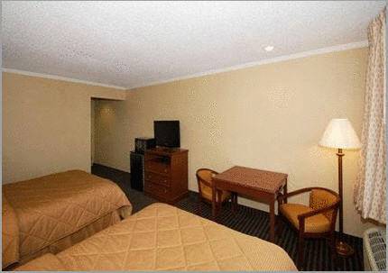Imagen de la habitación del Hotel Comfort Inn Of Livonia. Foto 8