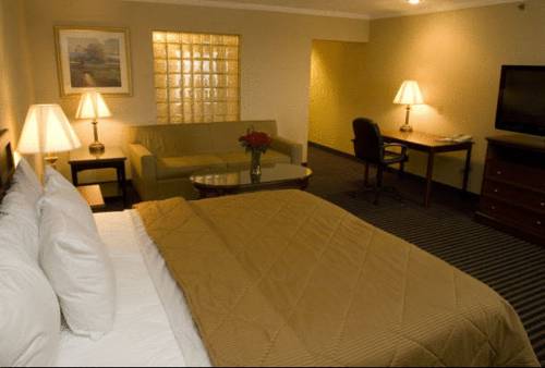 Imagen de la habitación del Hotel Comfort Inn Of Livonia. Foto 9