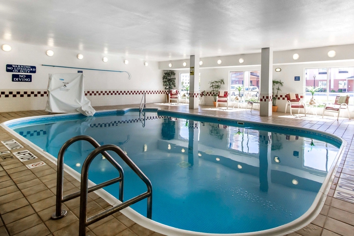 Imagen de la piscina del Hotel Comfort Inn Oklahoma City South - I-240. Foto 15