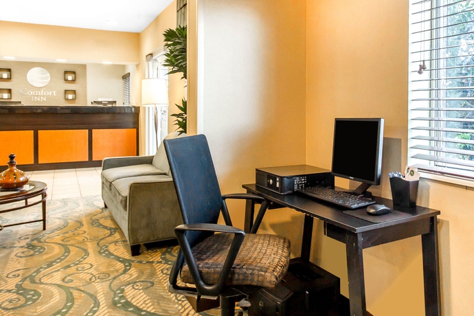Imagen de los interiores del Hotel Comfort Inn Oklahoma City South - I-240. Foto 10