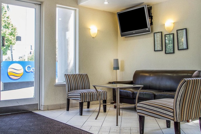 Imagen de los interiores del Hotel Comfort Inn Palo Alto. Foto 19