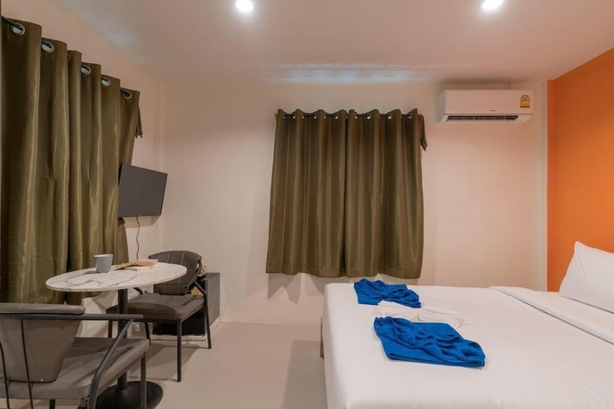 Imagen de la habitación del Hotel Comfort Inn Patong. Foto 6