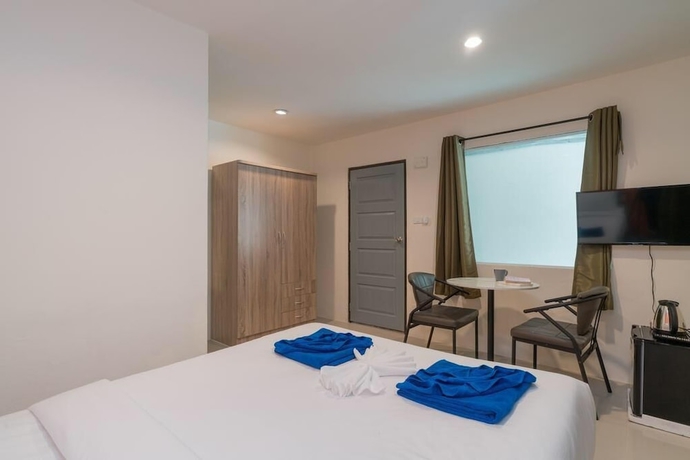 Imagen de la habitación del Hotel Comfort Inn Patong. Foto 7