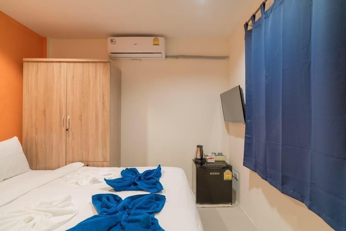 Imagen de la habitación del Hotel Comfort Inn Patong. Foto 8