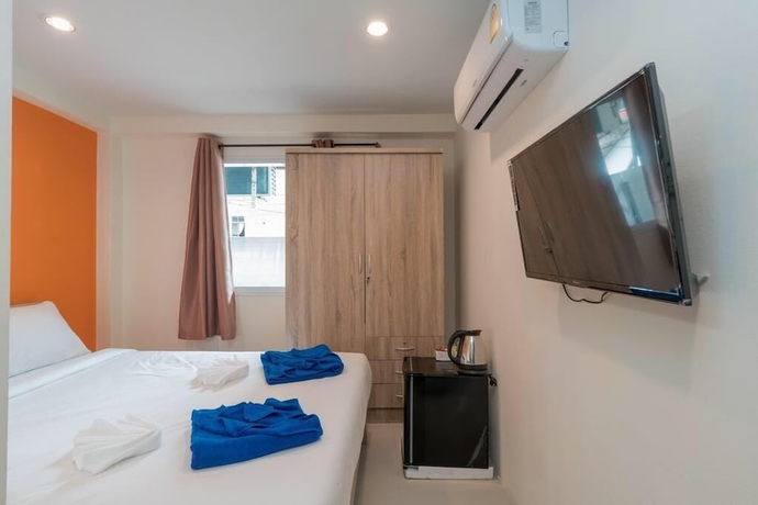 Imagen de la habitación del Hotel Comfort Inn Patong. Foto 9