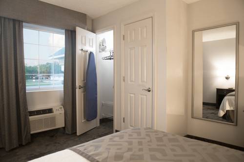 Imagen de la habitación del Hotel Comfort Inn Pensacola Near Nas Corry Station. Foto 9