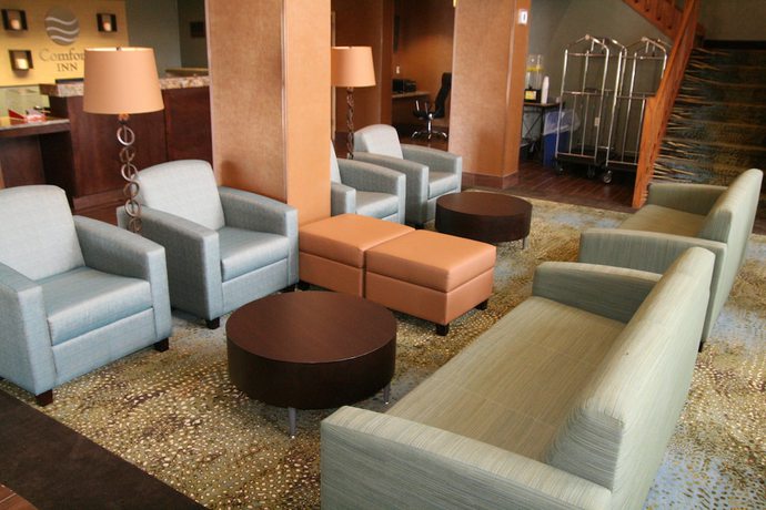 Imagen de los interiores del Hotel Comfort Inn Pine Grove. Foto 17