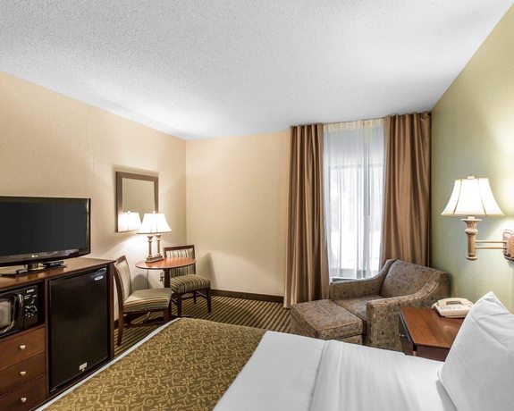 Imagen de la habitación del Hotel Comfort Inn Pinehurst, Pinehurst. Foto 12