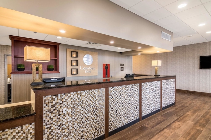 Imagen de los interiores del Hotel Comfort Inn Plymouth - MN. Foto 17