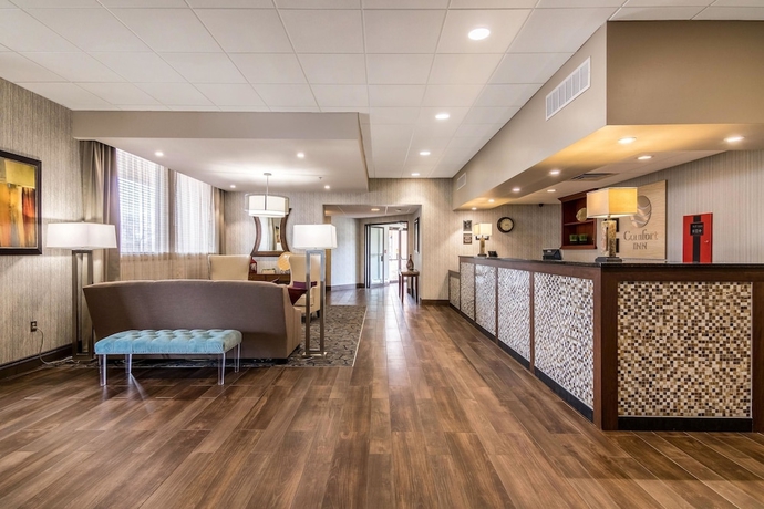 Imagen de los interiores del Hotel Comfort Inn Plymouth - MN. Foto 18