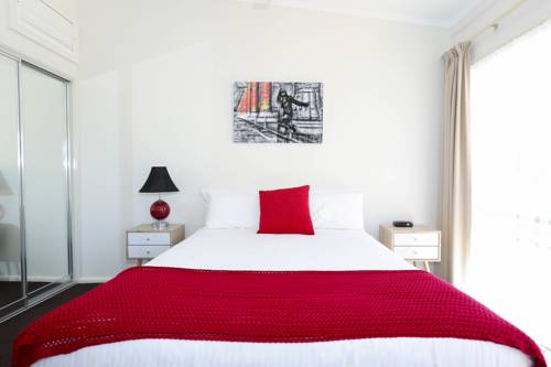 Imagen de la habitación del Hotel Comfort Inn Premier. Foto 5