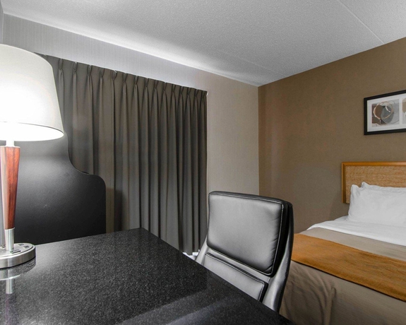 Imagen de la habitación del Hotel Comfort Inn Prince Albert. Foto 3