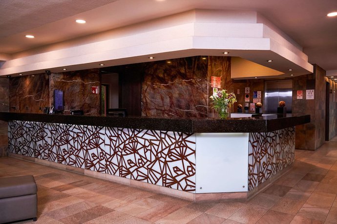 Imagen de los interiores del Hotel Comfort Inn Puebla Centro Hist&oacute;rico. Foto 16