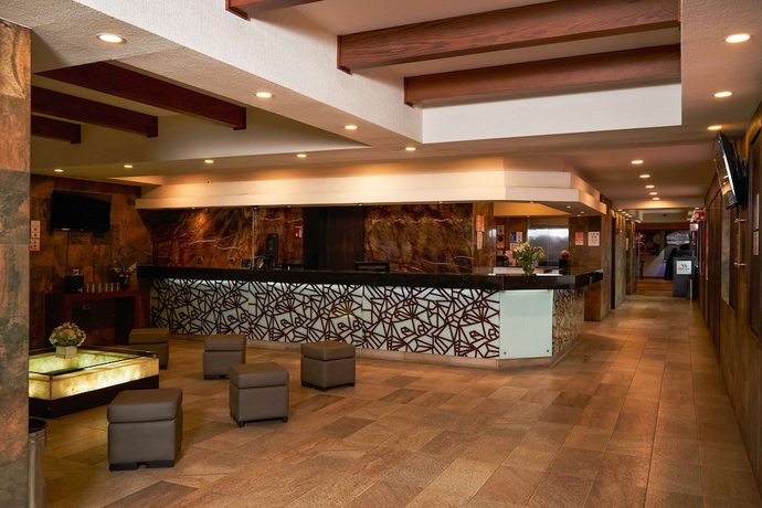 Imagen de los interiores del Hotel Comfort Inn Puebla Centro Hist&oacute;rico. Foto 19
