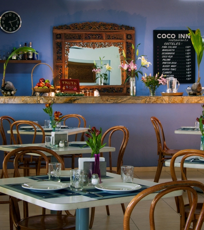 Imagen del bar/restaurante del Hotel Comfort Inn Puerto Vallarta. Foto 3