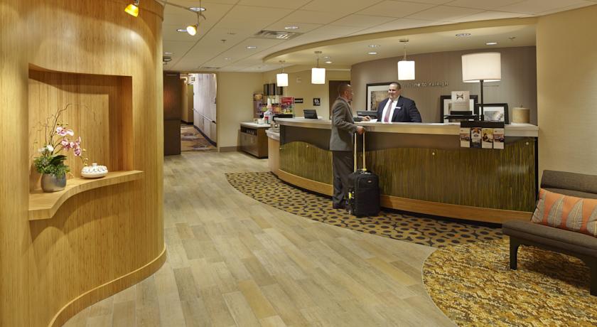 Imagen general del Hotel Comfort Inn Raleigh Midtown. Foto 2
