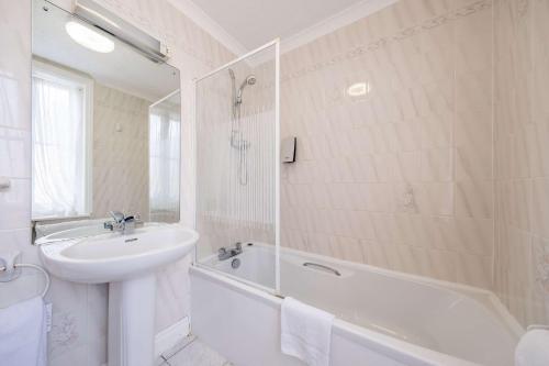 Imagen de la habitación del Hotel Comfort Inn Ramsgate. Foto 4