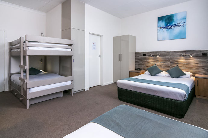 Imagen de la habitación del Hotel Comfort Inn Regal Park, North Adelaide. Foto 6