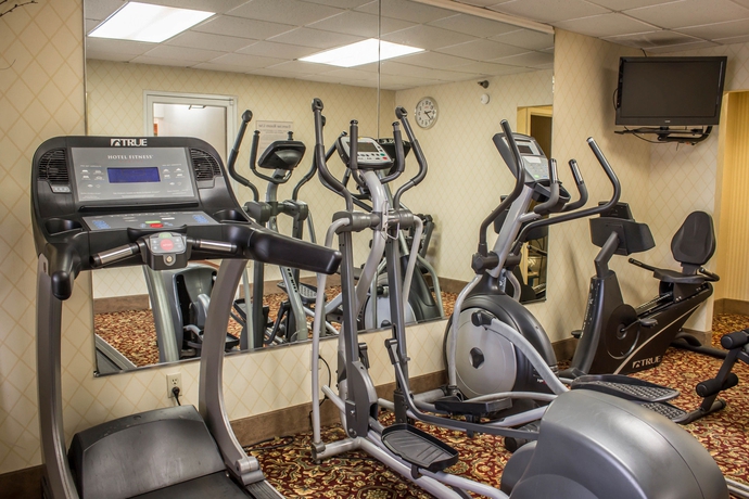 Imagen de los interiores del Hotel Comfort Inn Research Triangle Park. Foto 7