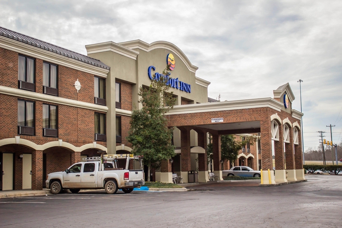 Imagen general del Hotel Comfort Inn Research Triangle Park. Foto 2