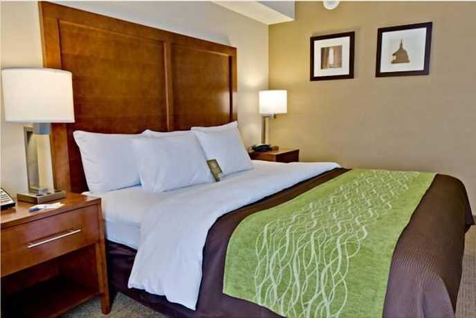 Imagen de la habitación del Hotel Comfort Inn Rhinelander. Foto 3