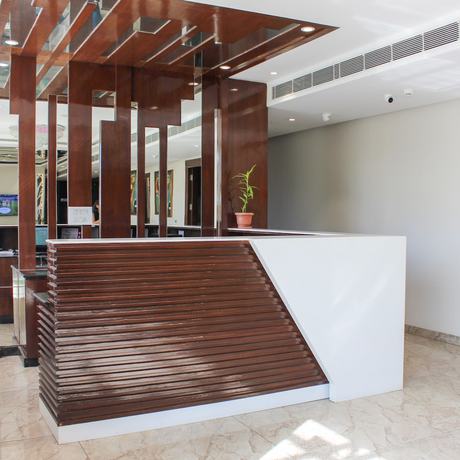 Imagen de los interiores del Hotel Comfort Inn Rishikesh. Foto 16