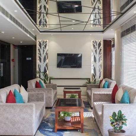 Imagen de los interiores del Hotel Comfort Inn Rishikesh. Foto 17