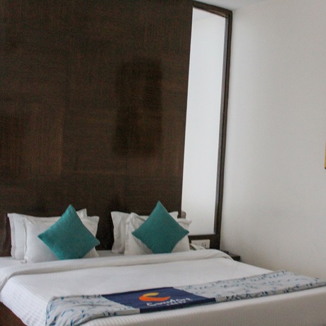Imagen de la habitación del Hotel Comfort Inn Rishikesh. Foto 11