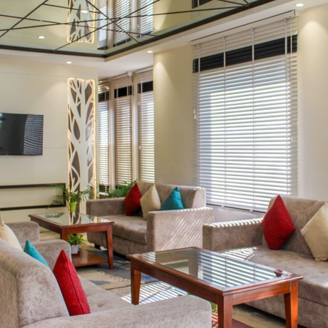 Imagen de los interiores del Hotel Comfort Inn Rishikesh. Foto 20