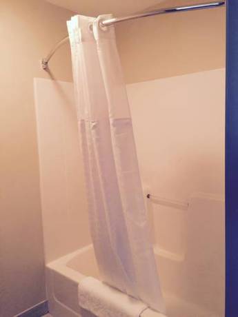 Imagen de la habitación del Hotel Comfort Inn Romeoville - Bolingbrook. Foto 6