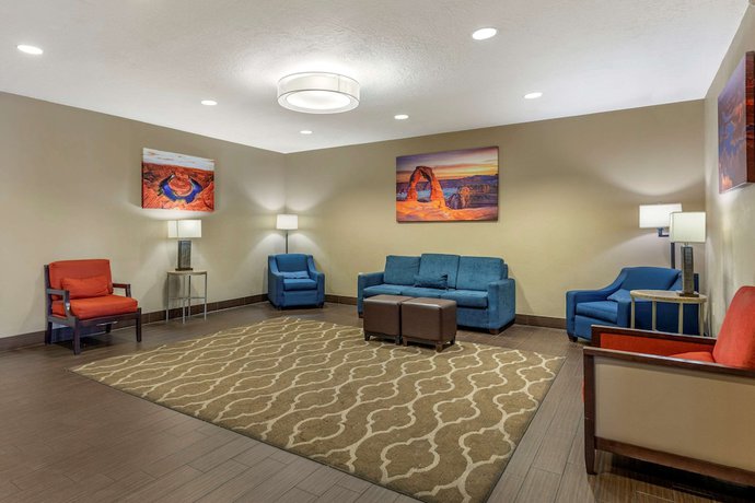 Imagen de los interiores del Hotel Comfort Inn Saint George North. Foto 20