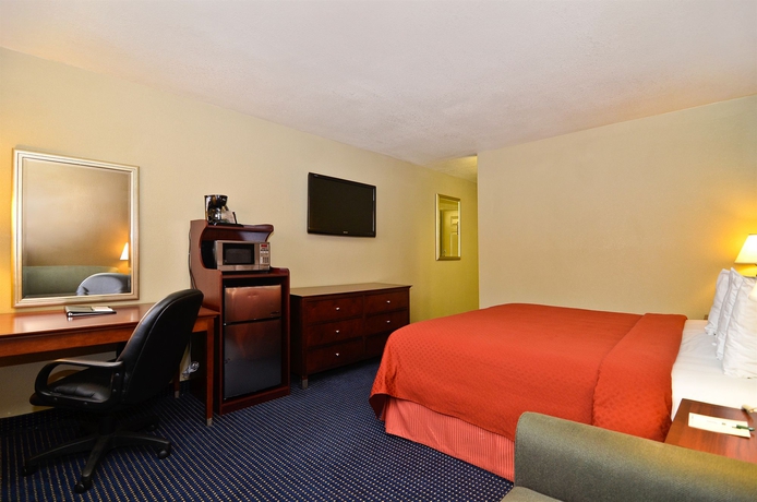 Imagen de la habitación del Hotel Comfort Inn San Diego Miramar. Foto 3