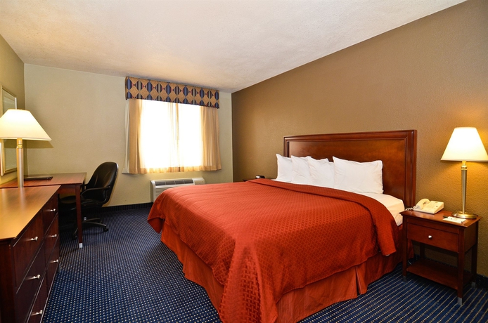 Imagen de la habitación del Hotel Comfort Inn San Diego Miramar. Foto 10