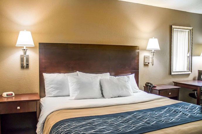 Imagen de la habitación del Hotel Comfort Inn Sandusky. Foto 3