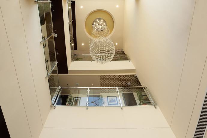 Imagen de los interiores del Hotel Comfort Inn Sapphire. Foto 17