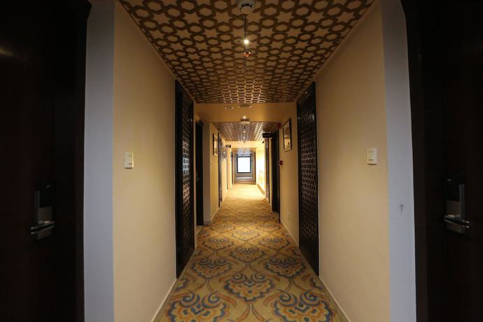 Imagen de los interiores del Hotel Comfort Inn Sapphire. Foto 20