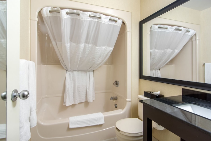 Imagen de la habitación del Hotel Comfort Inn Sault Ste. Marie - Canada. Foto 10